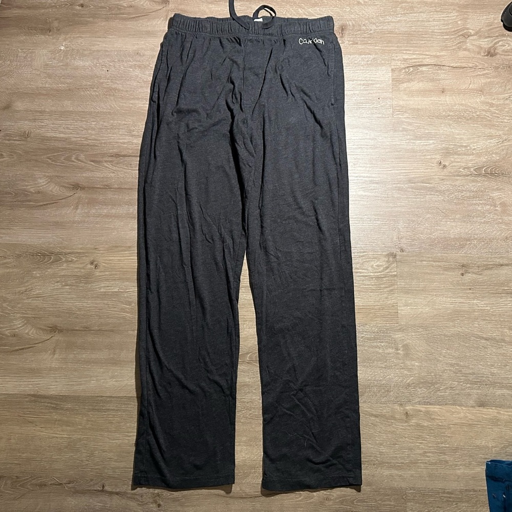 calvin klein men’s grey sweatpants size medium